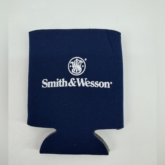 (2) Smith & Wesson Beer Drink Koozy Coozie Can Coolers Blue New - Picture 3 of 4